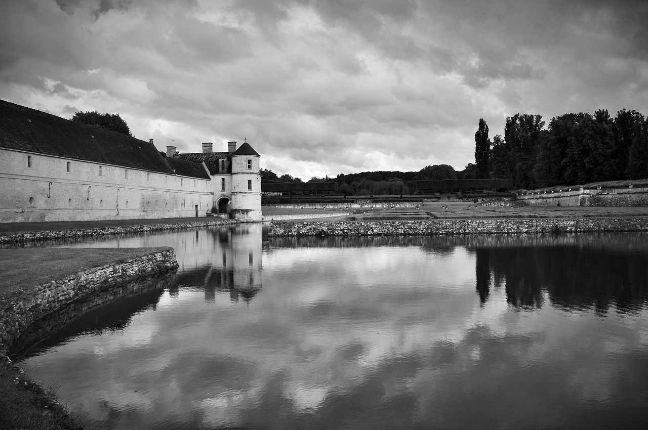 monument historique val d'oise